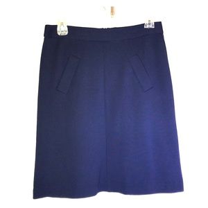 Italian style skirt with no pockets
